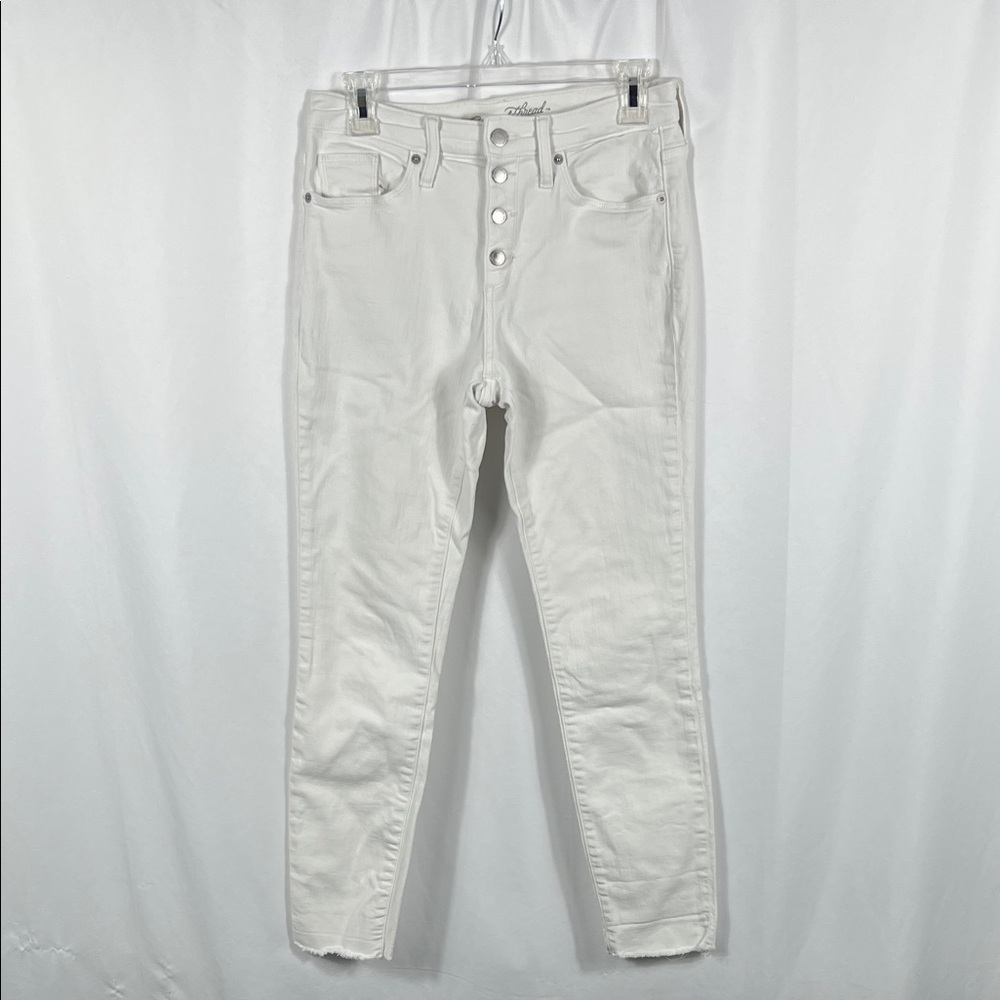 Universal Thread Women’s White Button-Fly Jeans High Rise Skinny Distressed 6/28
